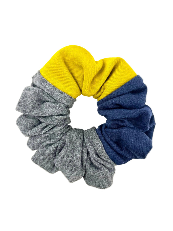Scrunchie with colour block in gray, navy & yellow on a white background