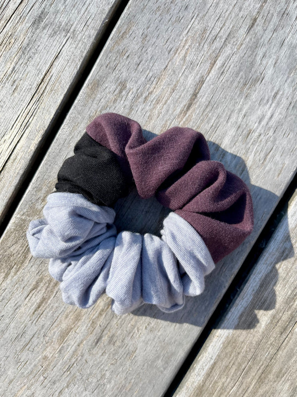 Upcycled Handmade Knit Scrunchie - Colour Block (Light Grey, Purple & Black)